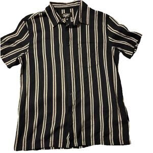 Eighty‎ Eight Brand New Men’s Shirt Size Large Black and White Short Sleeve
